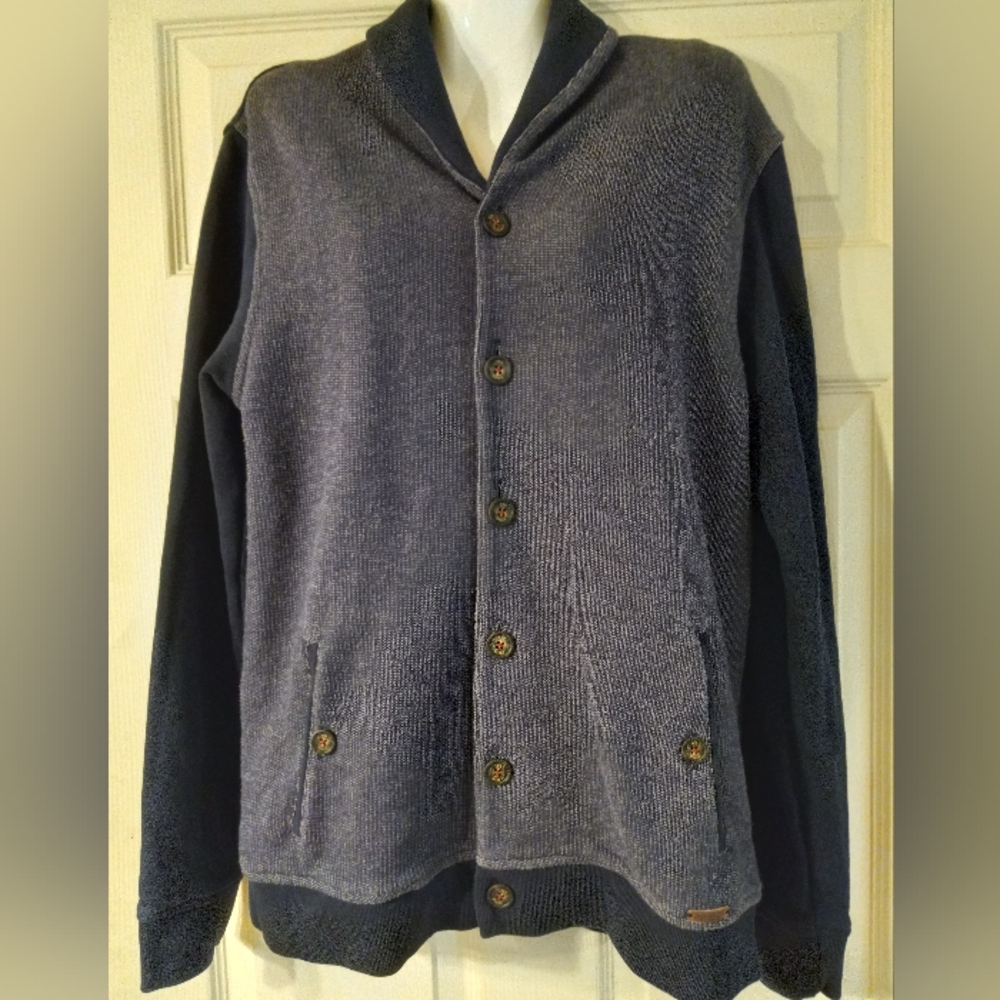 TED BAKER LONDON MENS BUTTONUP CARDIGAN SIZE 4, US LARGE. LUXURY